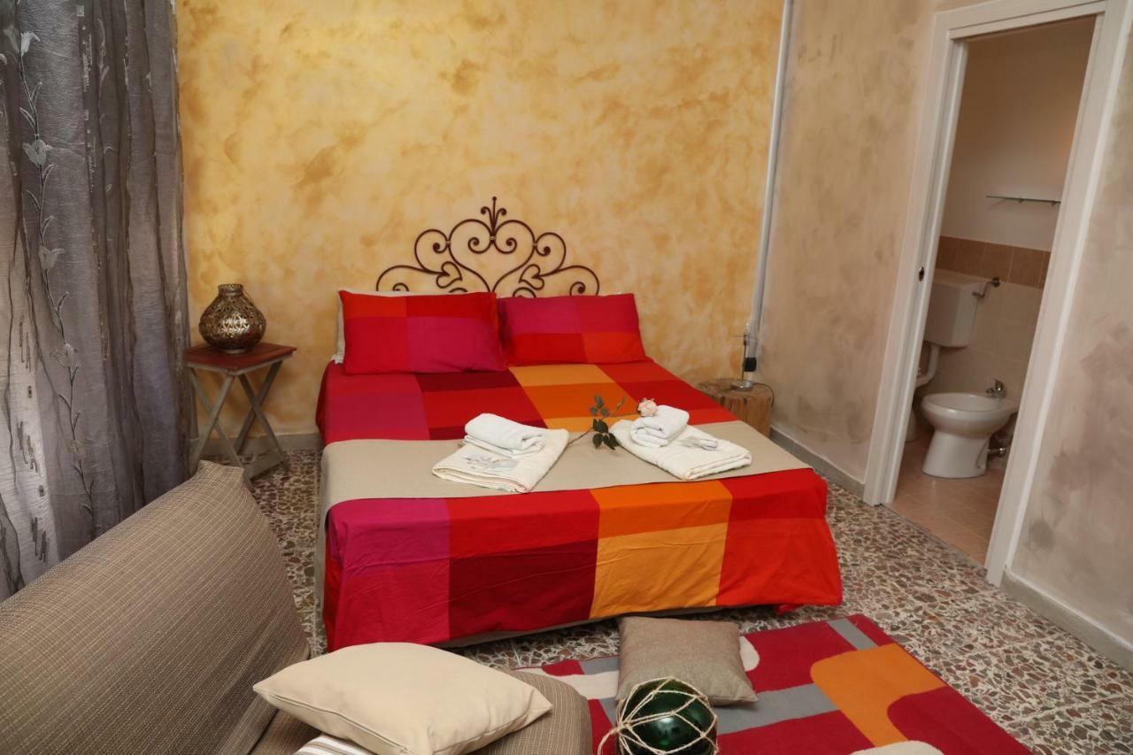 Hotel Viale Italia 41: I Migliori Anni Sassari Exterior foto